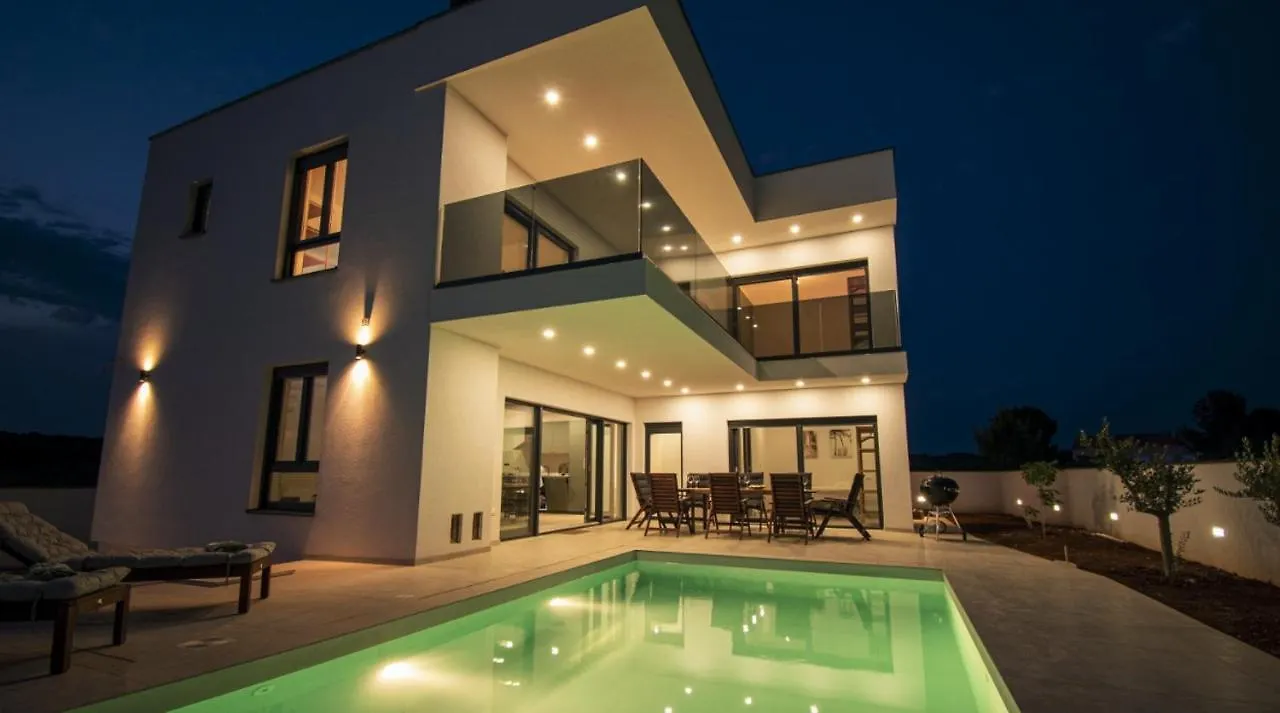 Villa Ajlin  Medulin